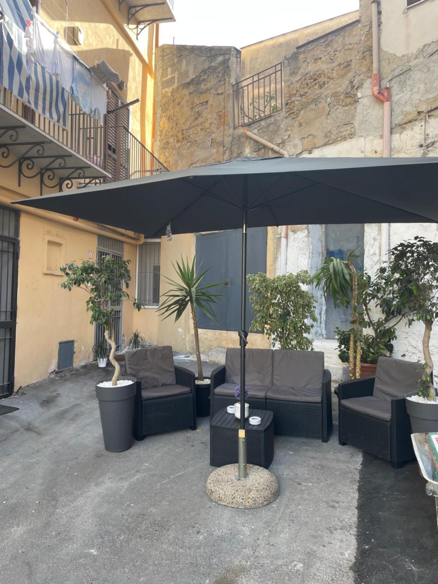 La Casetta Del Borgo Palermo Exterior foto